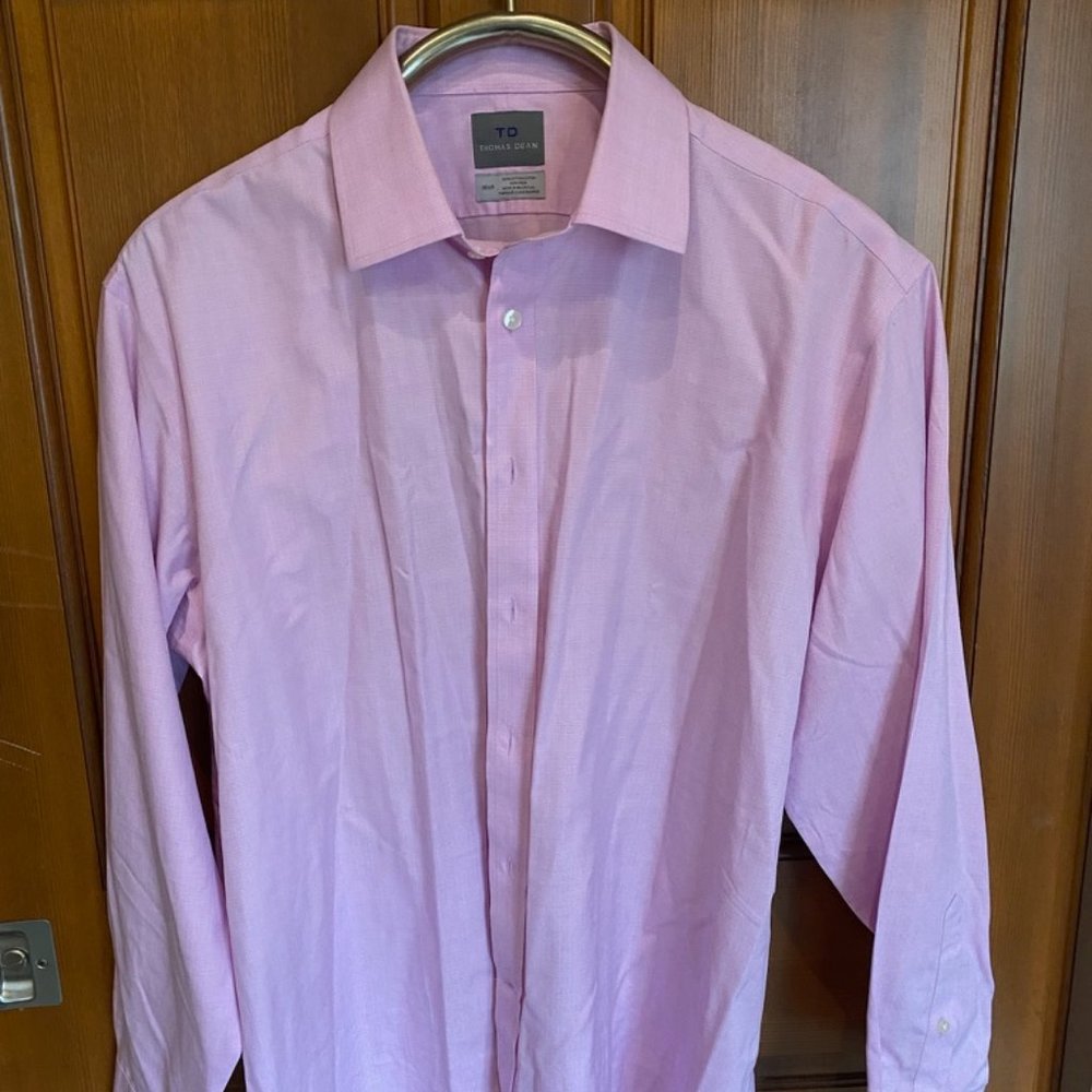 Thomas Dean large shrit